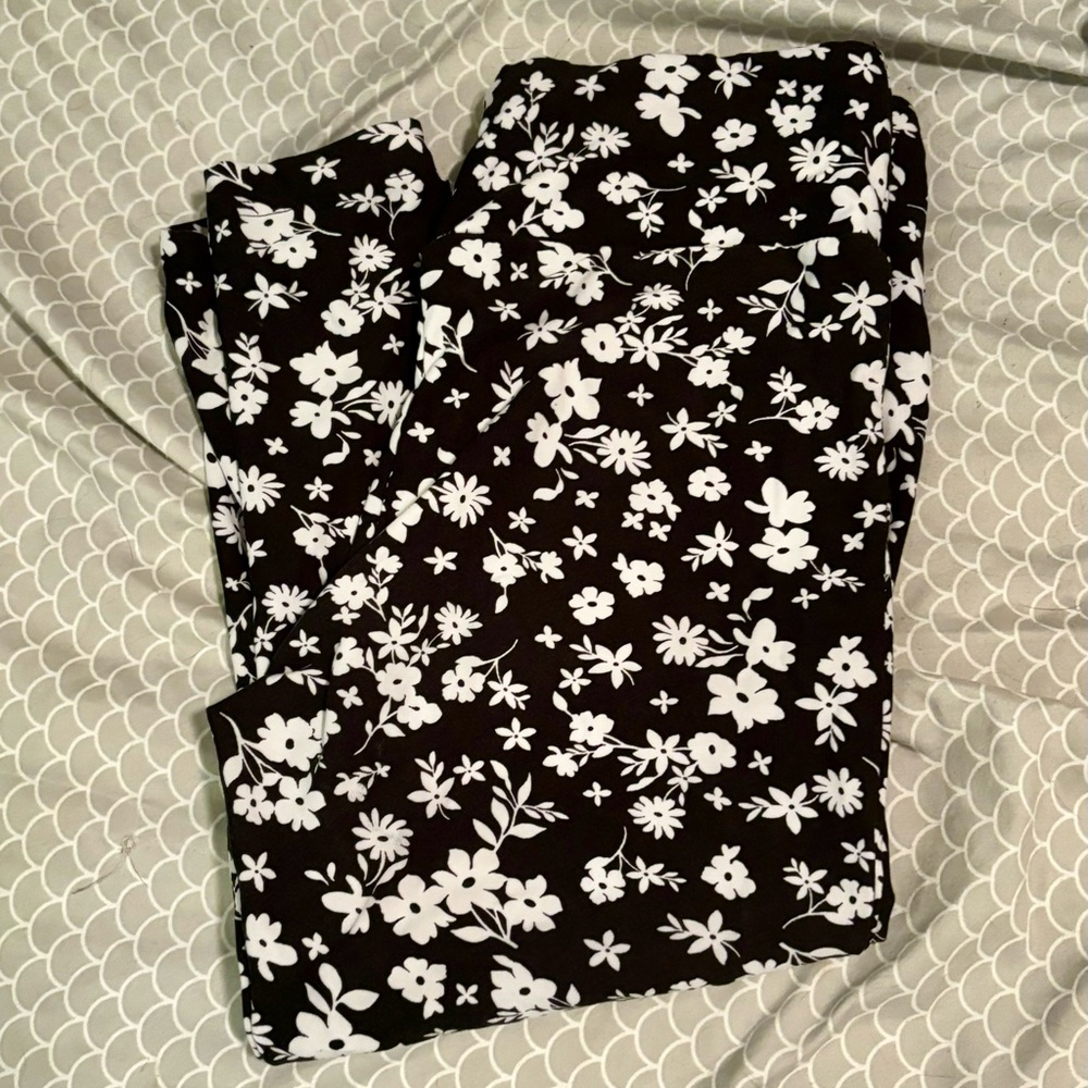 *Leggings Bundle* all size small/medium